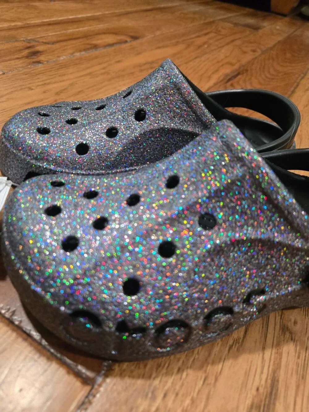 CROCS nwt kids